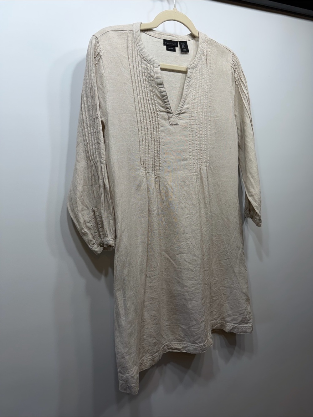 Tahari 100% Linen Cream Lightweight Tunic Size XS - Picture 4 of 10